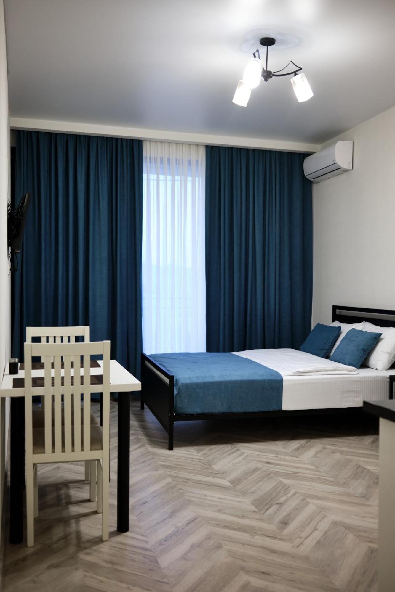Brothers Apartments With Terrace In Old تبليسي المظهر الخارجي الصورة