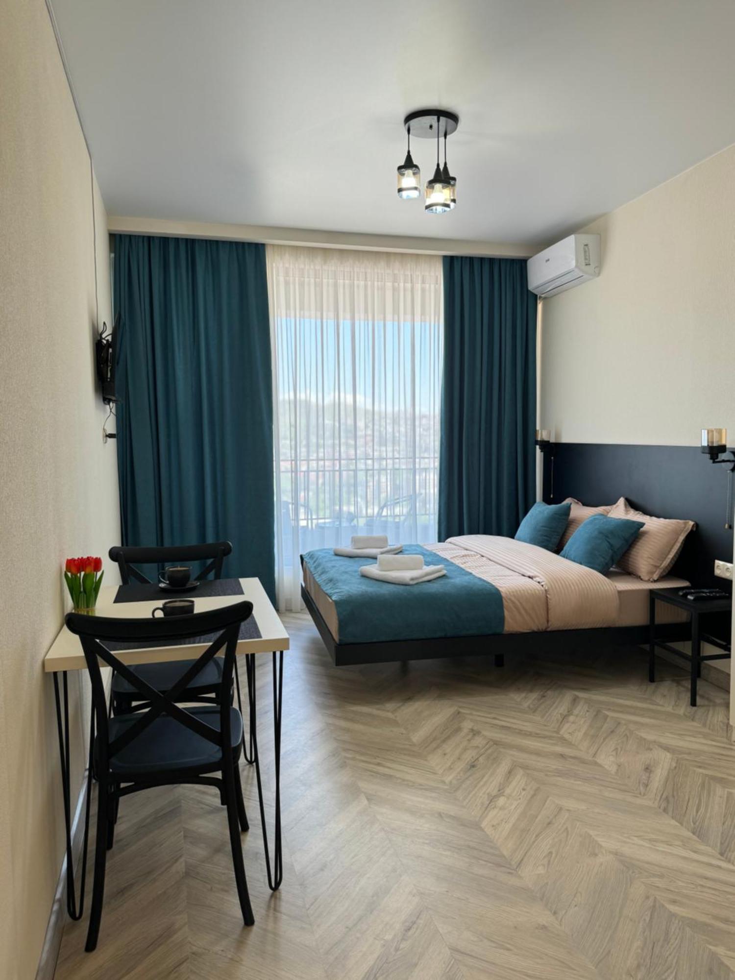 Brothers Apartments With Terrace In Old تبليسي المظهر الخارجي الصورة